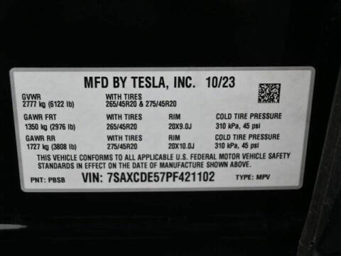 2023 Tesla Model X Standard Range