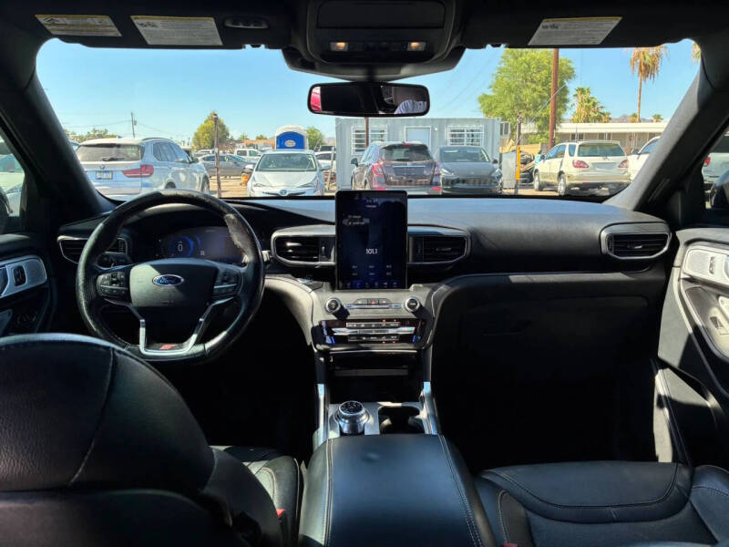 2020 Ford Explorer ST