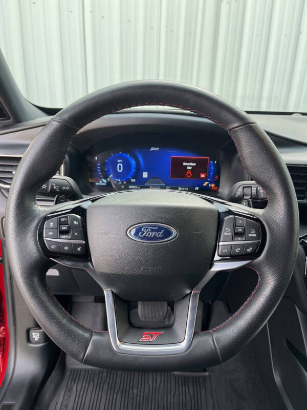 2023 Ford Explorer ST
