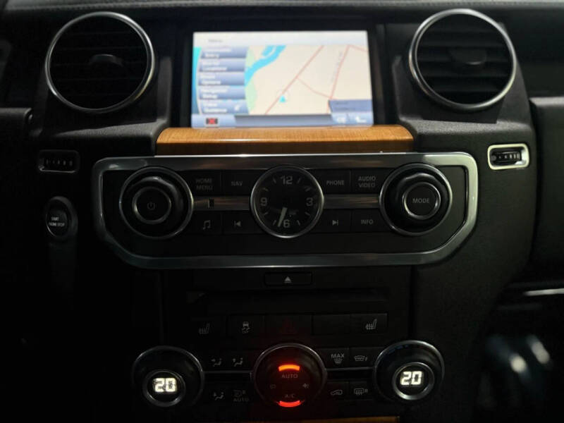 2015 Land Rover LR4