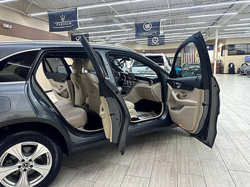 2018 Mercedes-Benz GLC GLC 300