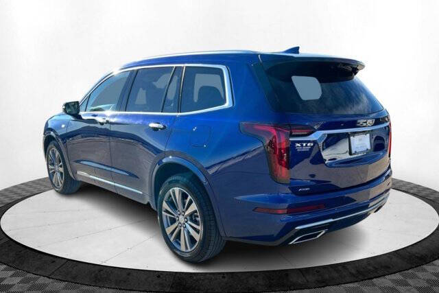 2025 Cadillac XT6 Premium Luxury