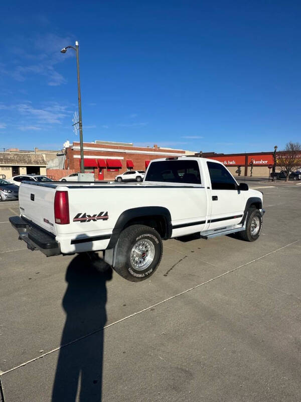 1997 GMC Sierra SL photo 6