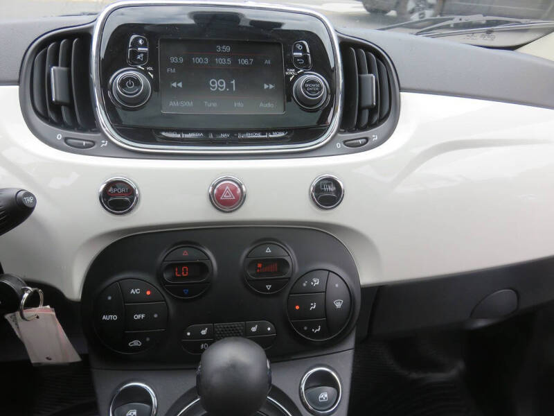 2017 FIAT 500 Lounge