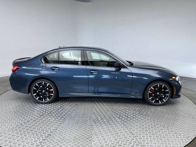 2025 BMW 3 Series 330i xDrive