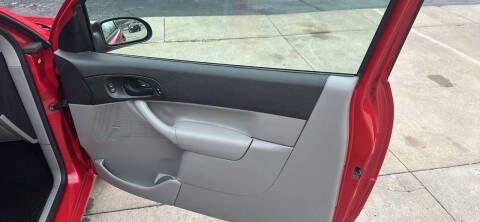 2006 Ford Focus ZX3 SES