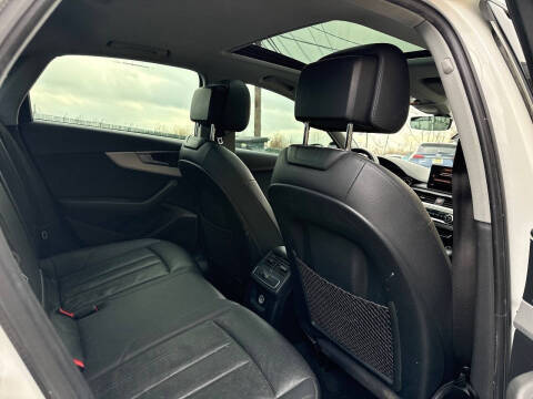 2017 Audi A4 2.0T quattro Premium