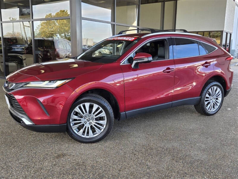 2023 Toyota Venza XLE