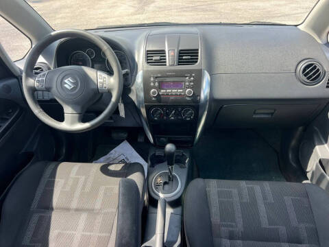 2012 Suzuki SX4 LE