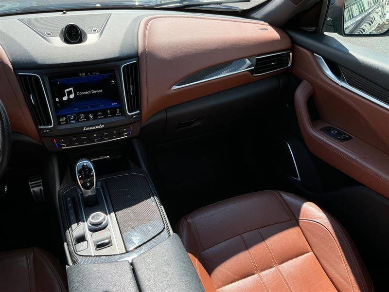 2017 Maserati Levante