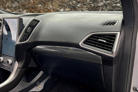 2021 Ford Edge ST-Line