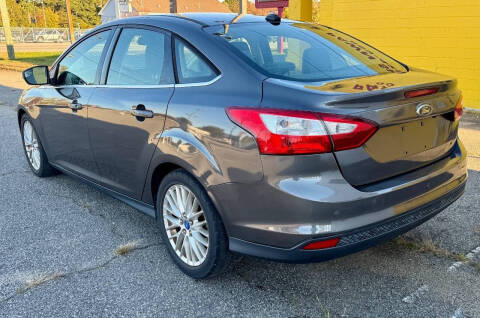 2012 Ford Focus SEL