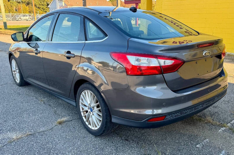 2012 Ford Focus SEL