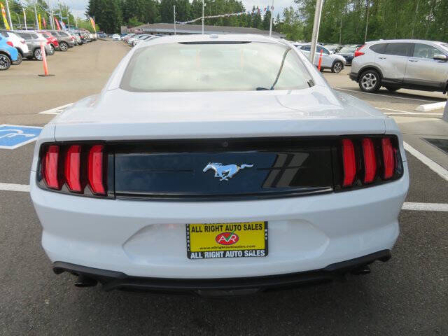 2019 Ford Mustang EcoBoost