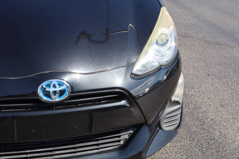 2016 Toyota Prius c