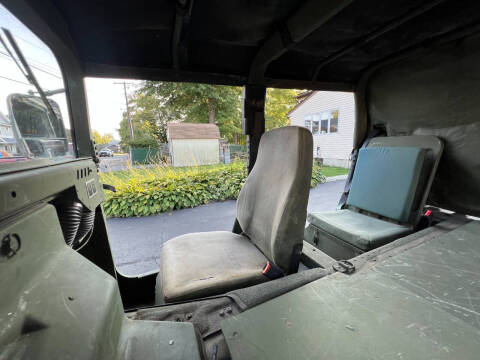 1988 AM General M1097R1 HMMWV