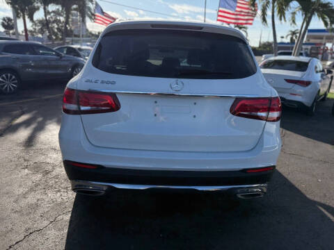 2019 Mercedes-Benz GLC GLC 300