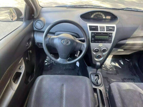2007 Toyota Yaris