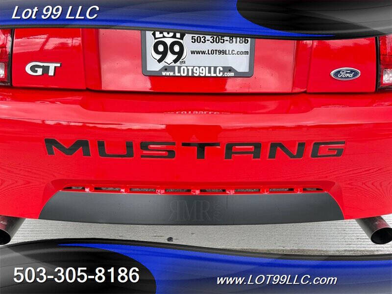 2000 Ford Mustang