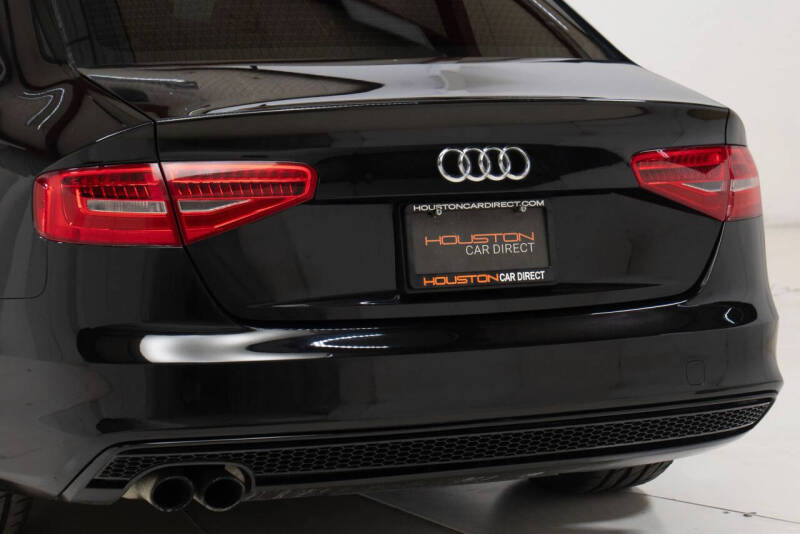 2016 Audi A4 2.0T quattro Premium