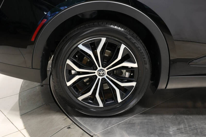 2023 Toyota Crown Limited