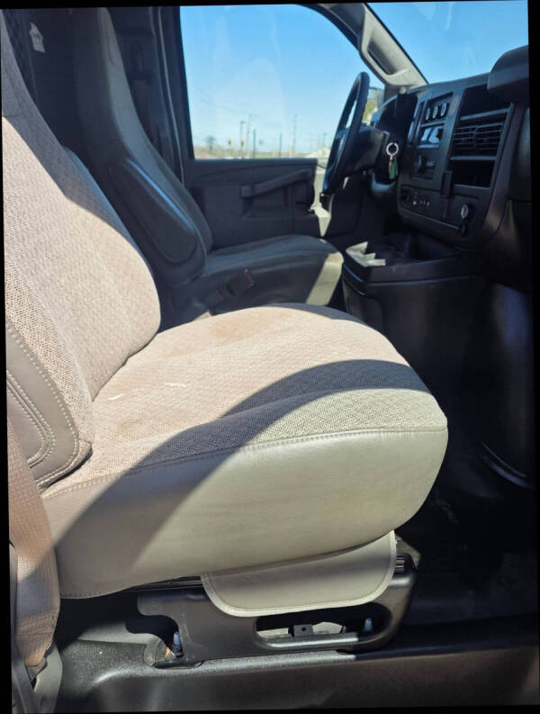 2019 Chevrolet Express 2500