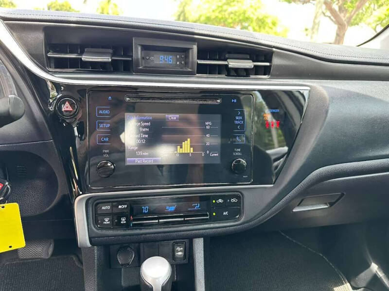 2018 Toyota Corolla LE