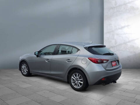 2016 Mazda MAZDA3 i Touring