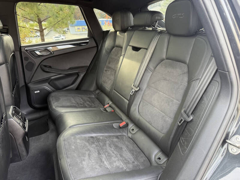 2017 Porsche Macan GTS