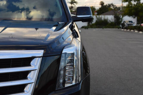 2017 Cadillac Escalade Premium Luxury