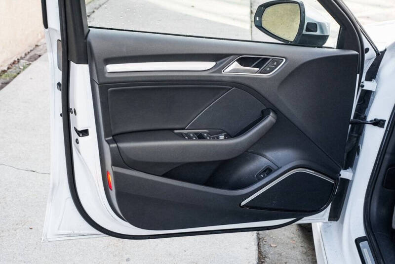 2017 Audi S3 2.0T quattro Prestige