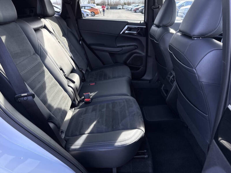 2024 Mitsubishi Outlander PHEV Ralliart