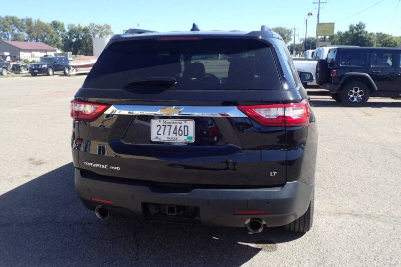 2021 Chevrolet Traverse LT Leather