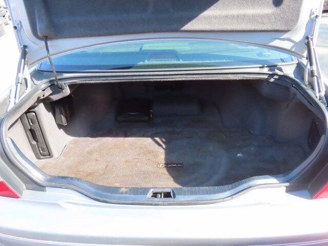 2005 Lexus LS 430