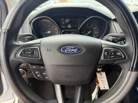 2017 Ford Focus SE
