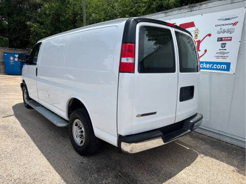 2024 Chevrolet Express 2500