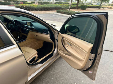 2014 BMW 3 Series 328i