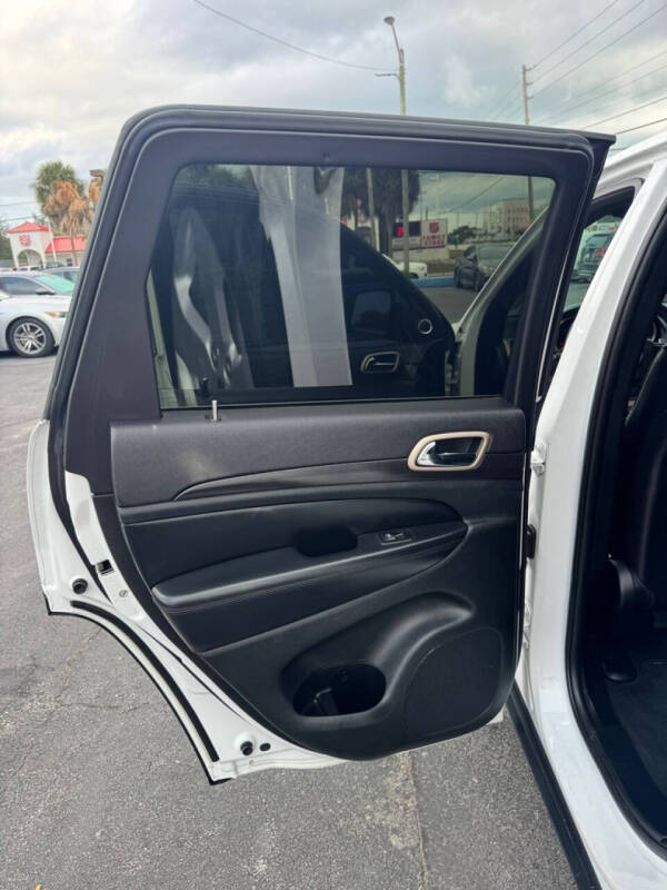 2014 Jeep Grand Cherokee Laredo