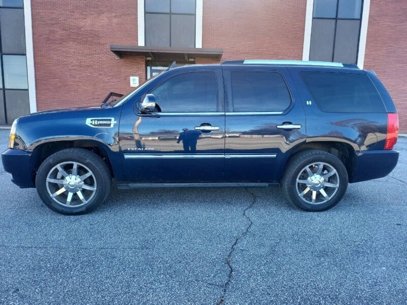 2009 Cadillac Escalade Hybrid for sale at One Stop Auto Group in Anderson SC