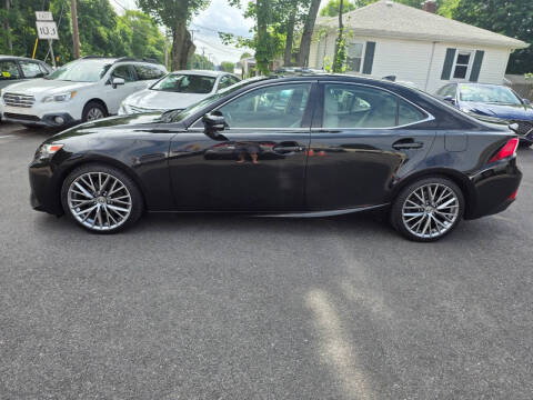 2015 Lexus IS 250 Crafted Line