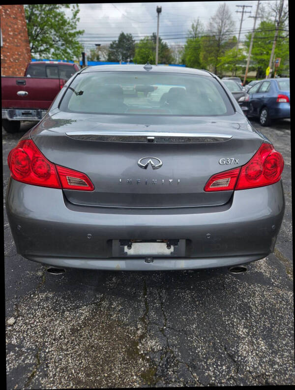 2013 Infiniti G37 Sedan x