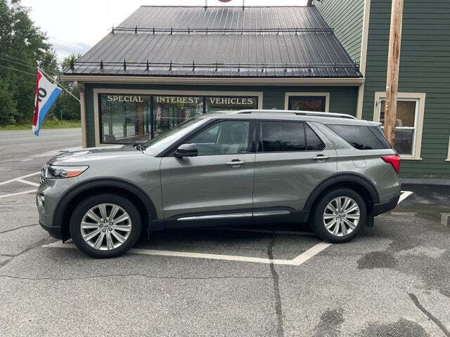Gray 2020 Ford Explorer Limited AWD Limited 4dr SUV 2