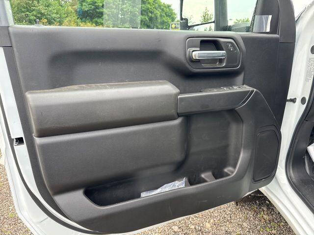 2025 GMC Sierra 3500HD CC