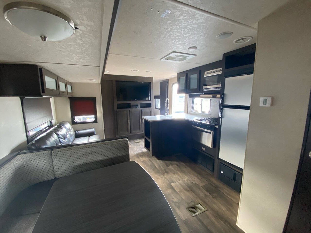 2019 Forest River Salem 30QBSS for sale at Get Away RV Sales in Templeton, CA