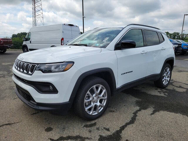 2024 Jeep Compass Latitude Lux