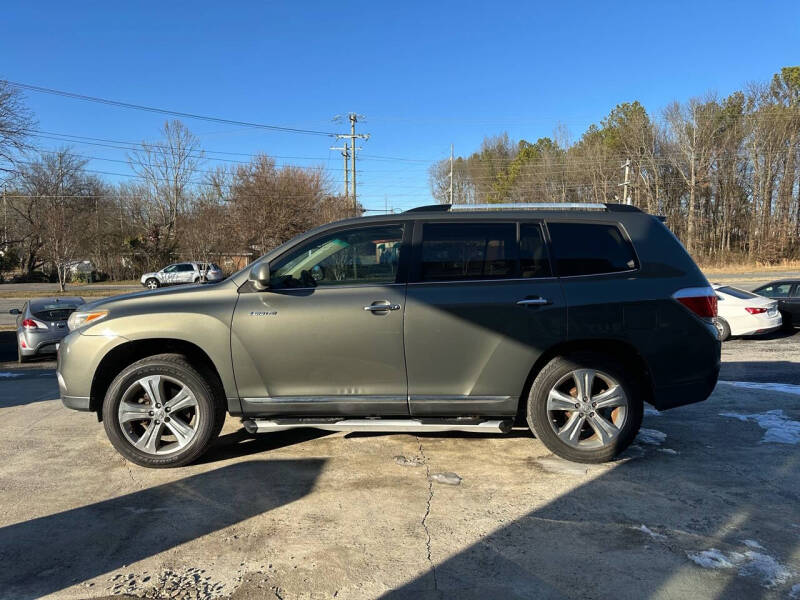 2011 Toyota Highlander for sale at Express Auto Sales in Dalton GA