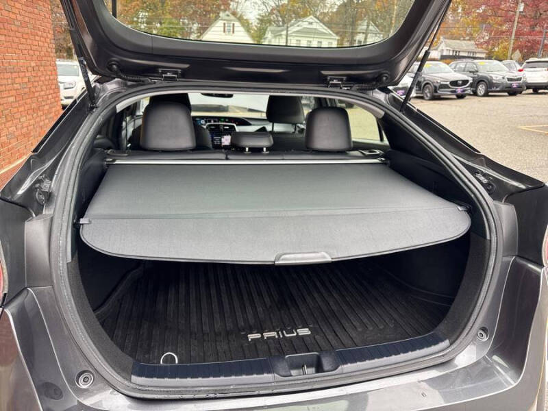 2017 Toyota Prius Four Touring