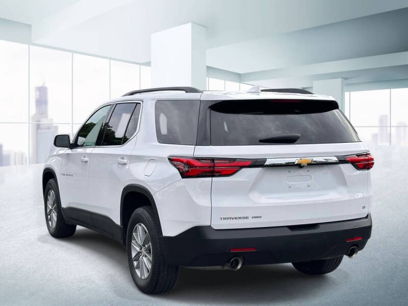 2023 Chevrolet Traverse LT Leather