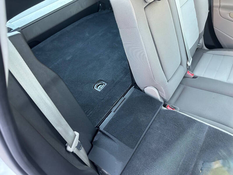 2014 Ford C-MAX Hybrid SE