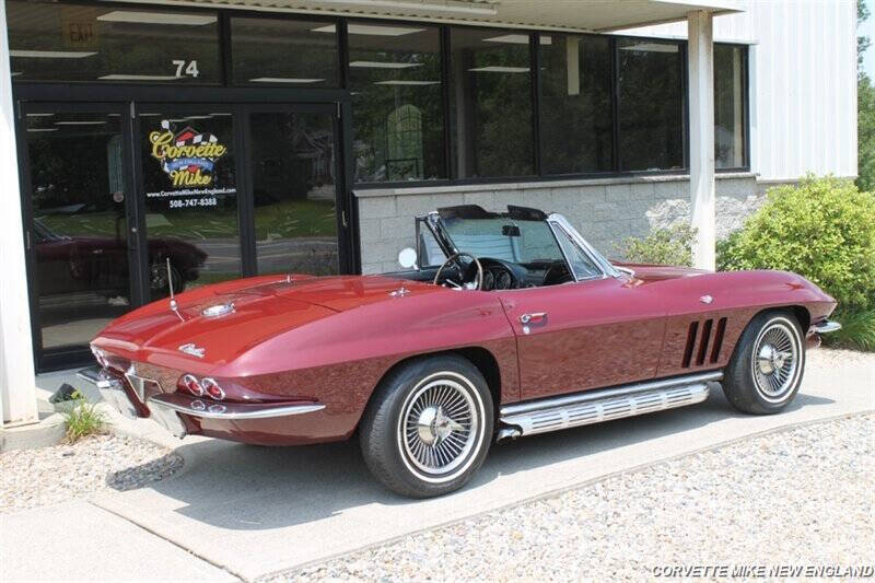 1965 Chevrolet Corvette 23